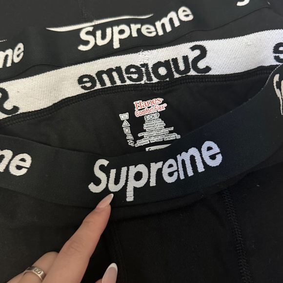 Supreme Boxers 100% authentic - Picture 3 of 4